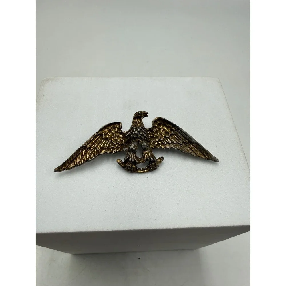 Vintage Eagle Brooch Gold Tone Spread Wing Patriotic Bird Pin Americana 2.5 Inch